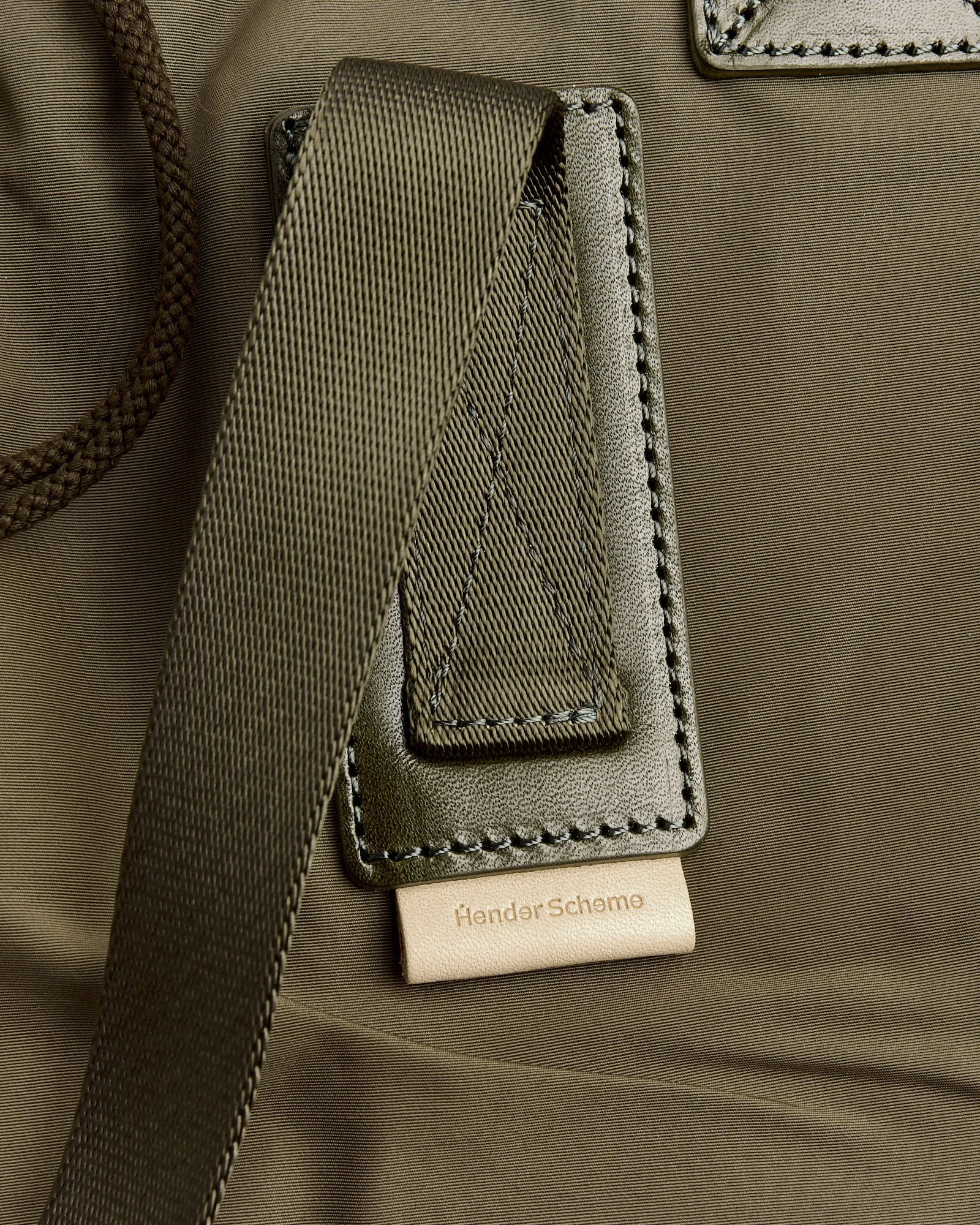 Functional Tote Bag in Khaki Olive