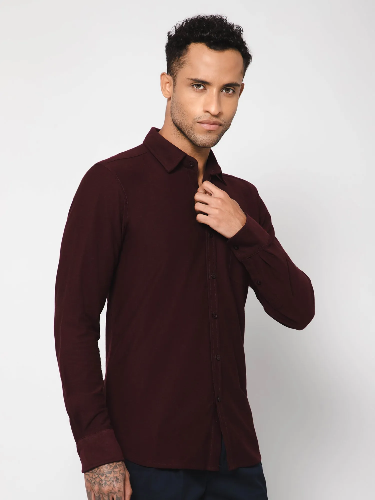 Men's Wine Casual Knit Self Textured Full Sleeve Shirt