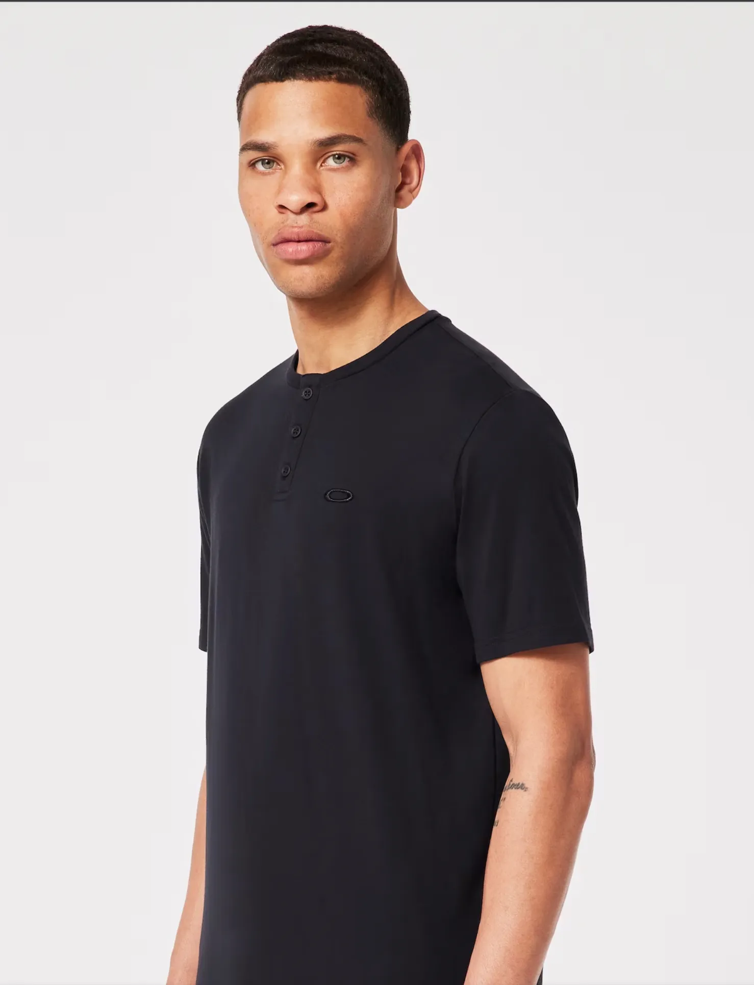 Oakley Relax Henley Tee 2.0