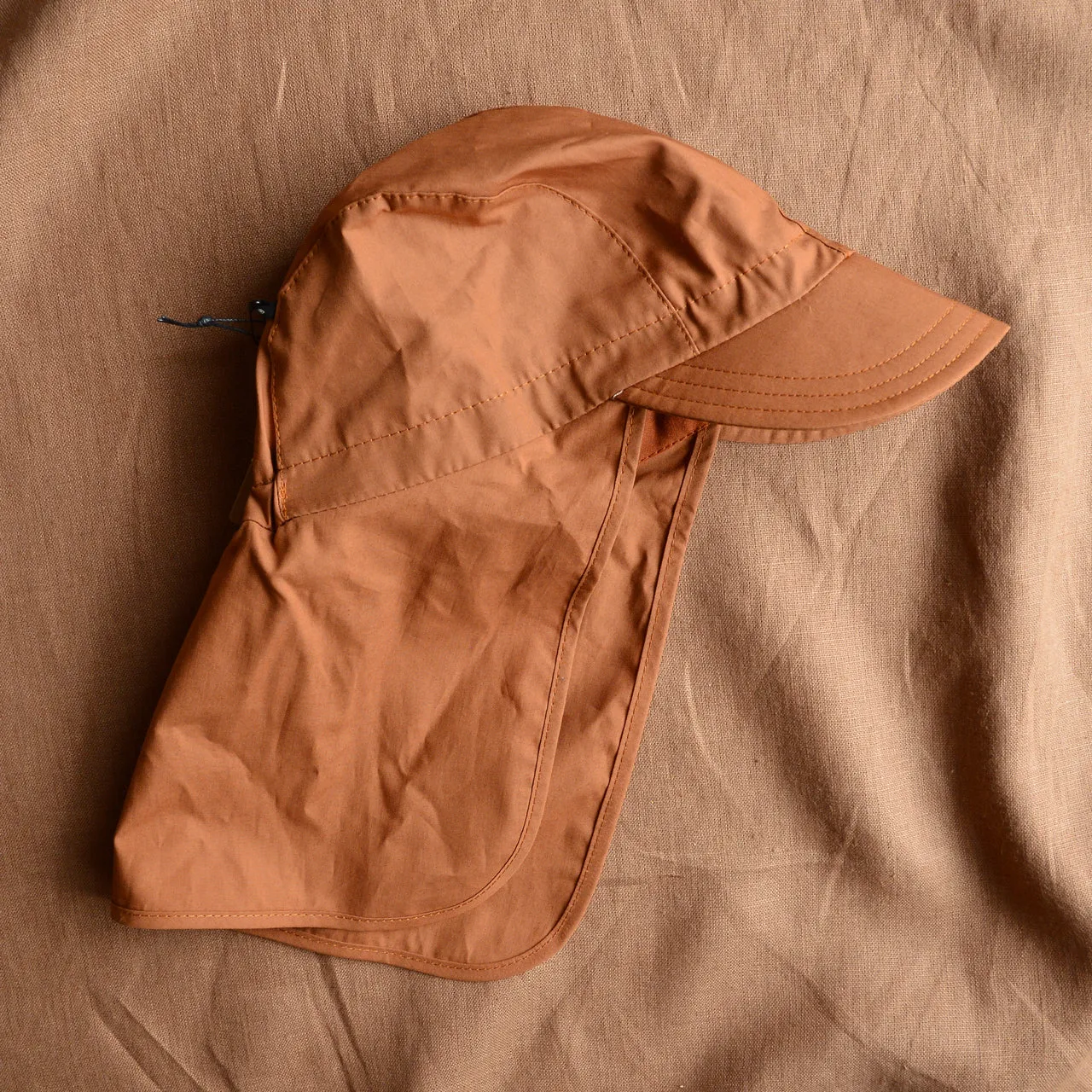 Sun Cap with Neck Protection in Organic Cotton (Child-Youth)